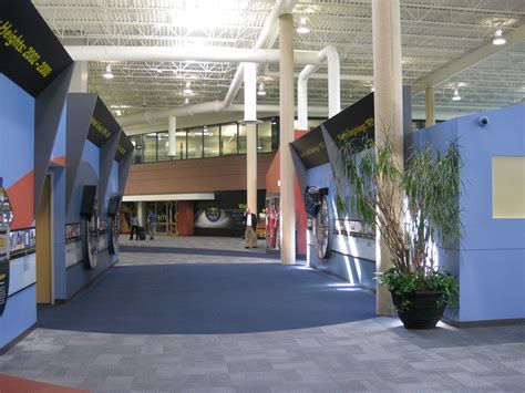 Best buy corporate office - VPAC Construction took the design of the dedicated team at Best Buy and turned it into an excellent space for all their corporate staff and executives.